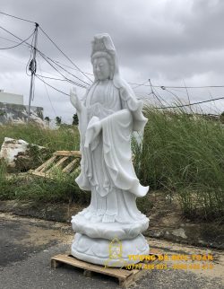 Tượng Phật Quan Âm đá đẹp Đà Nẵng