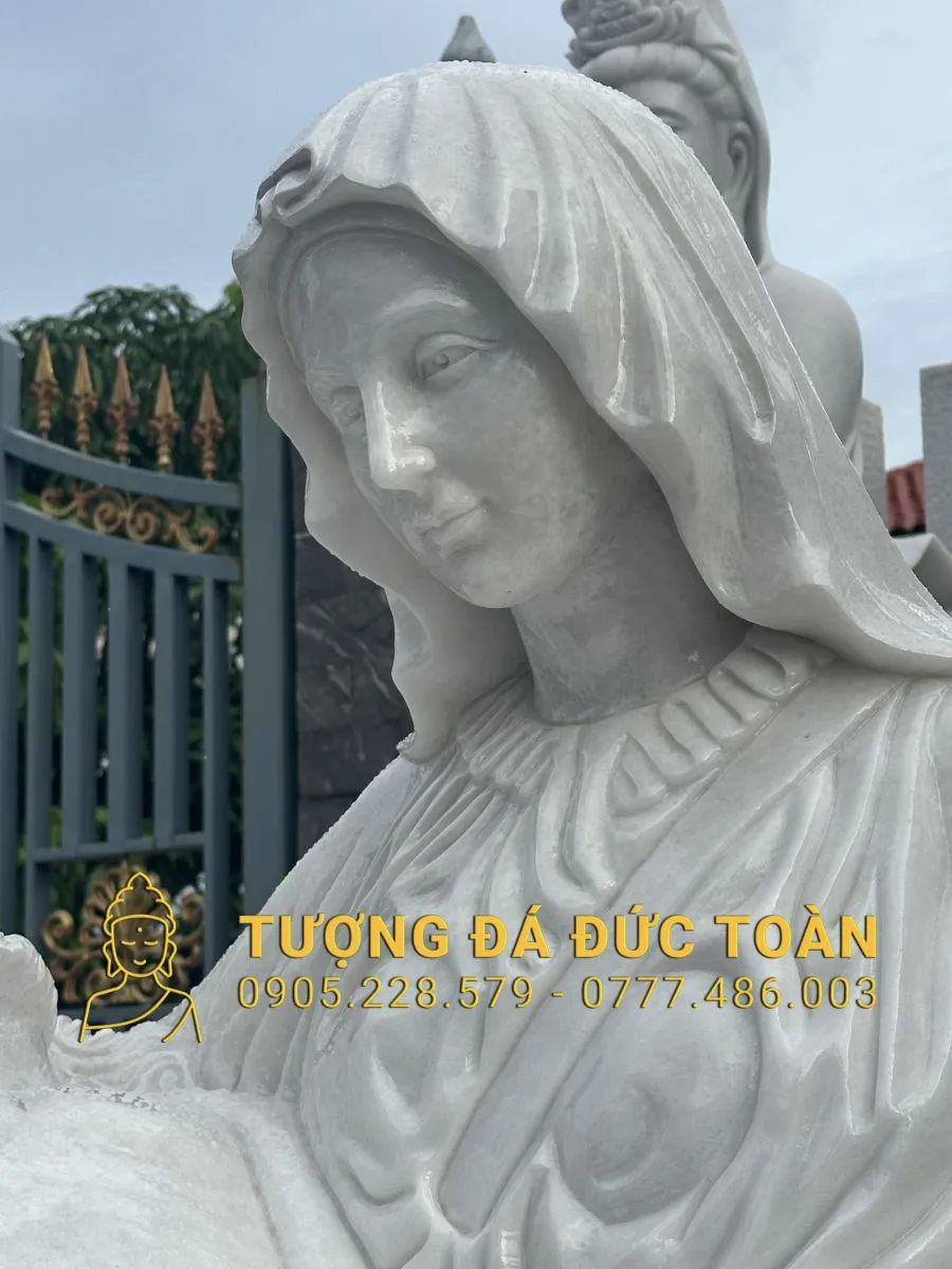 TƯỢNG ĐỨC MẸ SẦU BI ĐÁ TRẮNG CAO 1,5M DM_11 22 15 (7)