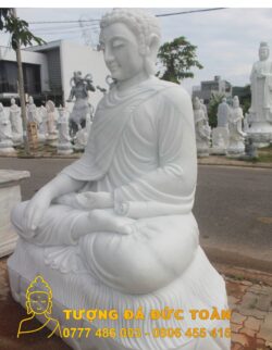 Tượng Phật Thích Ca Mâu Ni đá tự nhiên