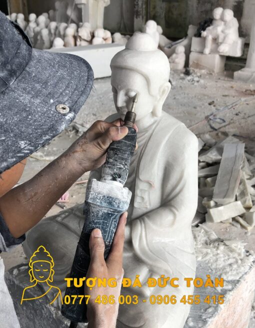 Bán tượng Phật Thích Ca ngồi đá cẩm thạch