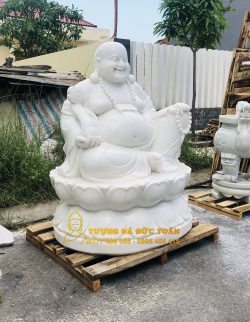 Tượng Phật Di Lặc đá tự nhiên cúng Dường