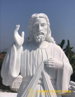 Tượng Chúa Jesus Đá Cẩm Thạch Đà Nẵng - 07