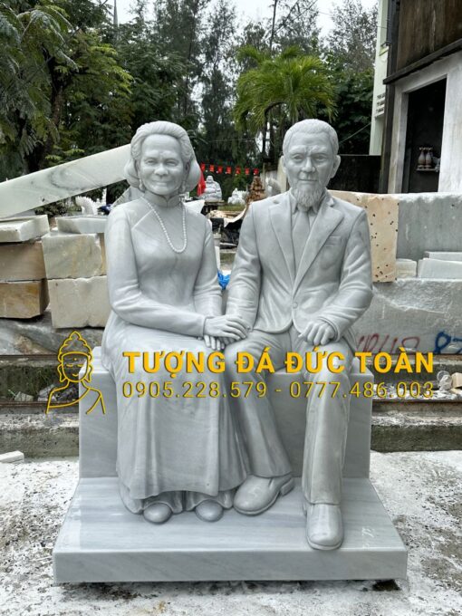 ĐIÊU KHẮC TƯỢNG CHÂN DUNG 2 CỤ THEO MẪU TBT_53