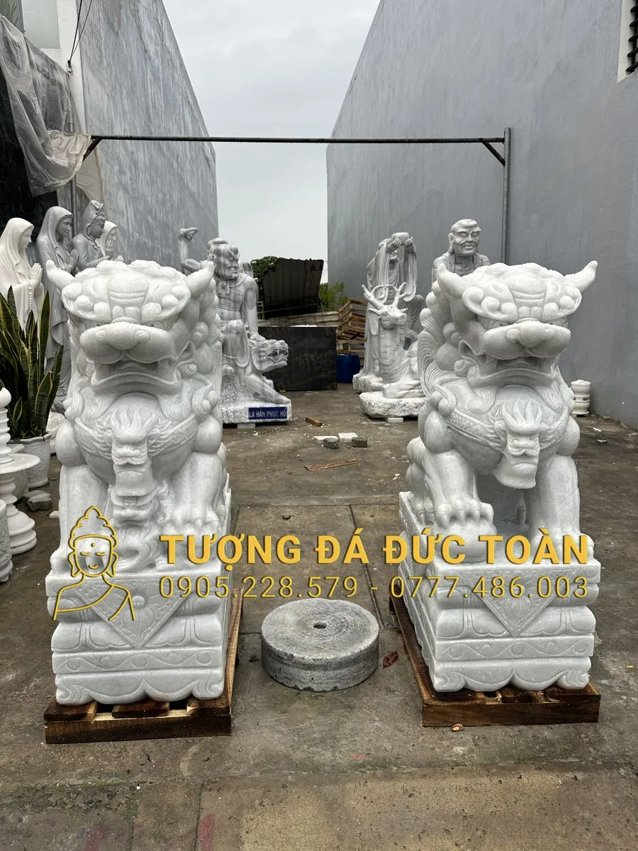 TƯỢNG KỲ LÂN ĐÁ TRẮNG CAO 1,3M KL_24 6 16 (2)