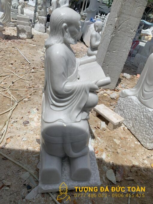 Tượng Phật La Hán Nguyên Khối Cẩm Thạch Đà Nẵng