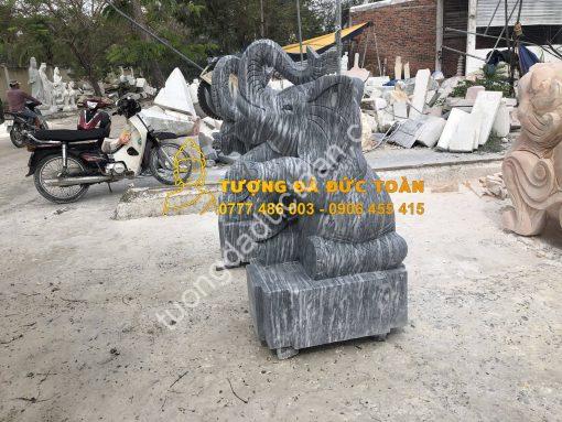 Chế tác tượng voi đá cẩm thạch xám đen nguyên khối