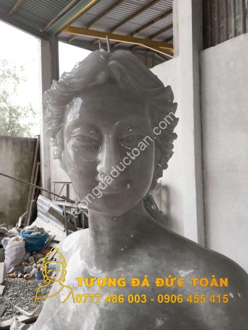 Tượng Cô Gái Bằng Đá Cẩm Thạch Mỹ Nghệ Đà Nẵng