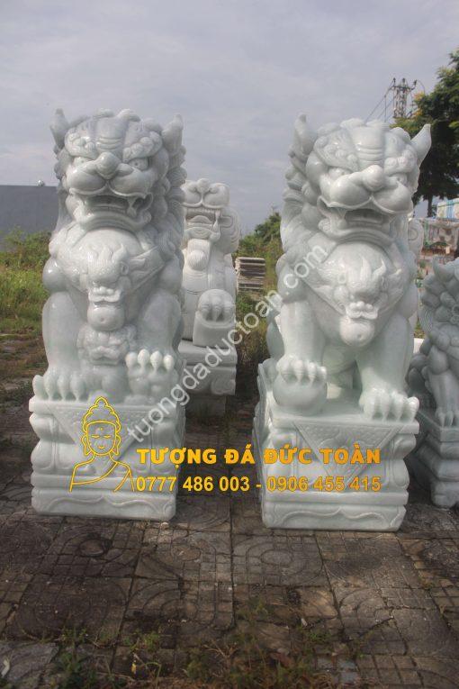 Điêu khắc tượng Kỳ Lân đá tự nhiên nguyên khối giá rẻ