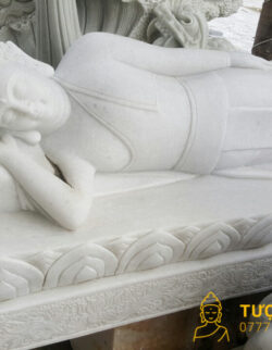 Tượng Phật Nhập Niết Bàn Trắng Đá Non Nước Đà Nẵng