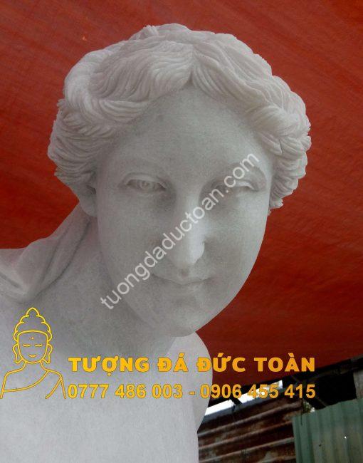 Tượng Cô Gái Hoa Hồng Bằng Đá Cẩm Thạch Trắng Tự Nhiên