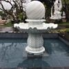 Đài Phun Nước Đá Tự Nhiên Bi Tròn Trắng Đẹp