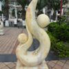 Tượng Nghệ Thuật Đá Cẩm Thạch Vàng Tự Nhiên