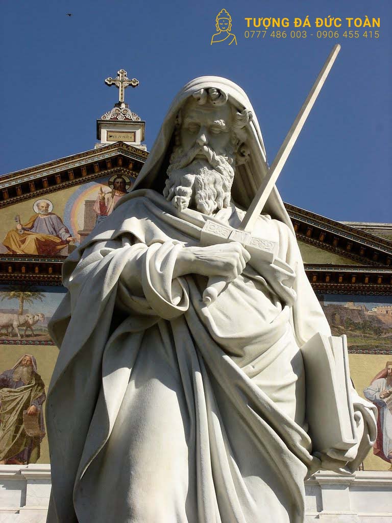 Ý nghĩa Tượng Thánh Phaolo với hình ảnh cầm thanh gươm trong Công Giáo
