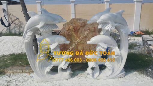 Tượng cá heo đá cẩm thạch trắng nguyên khối