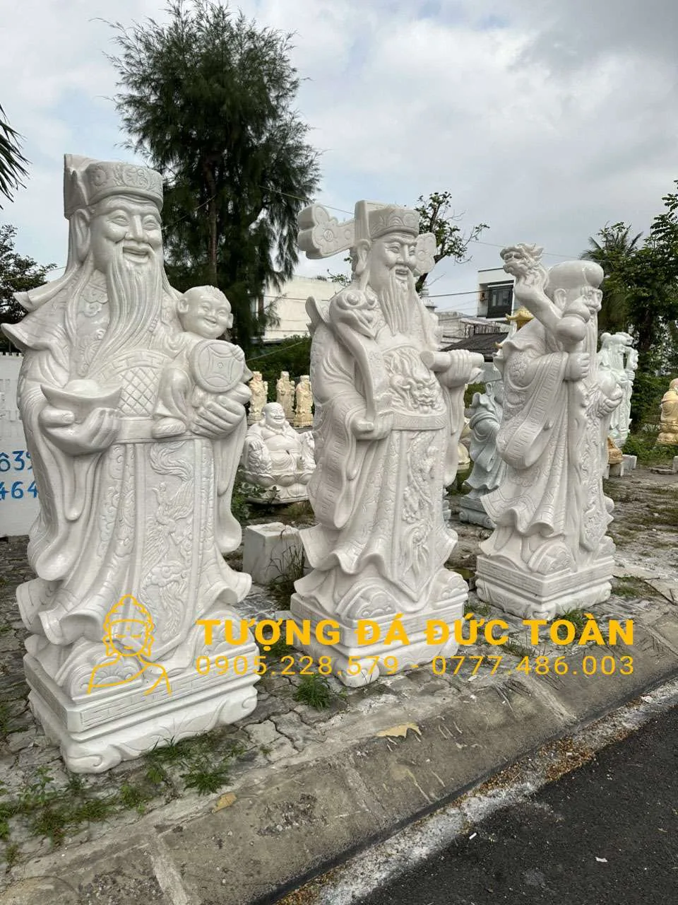 Tượng Phúc Lộc Thọ Bằng Đá Nguyên Khối
