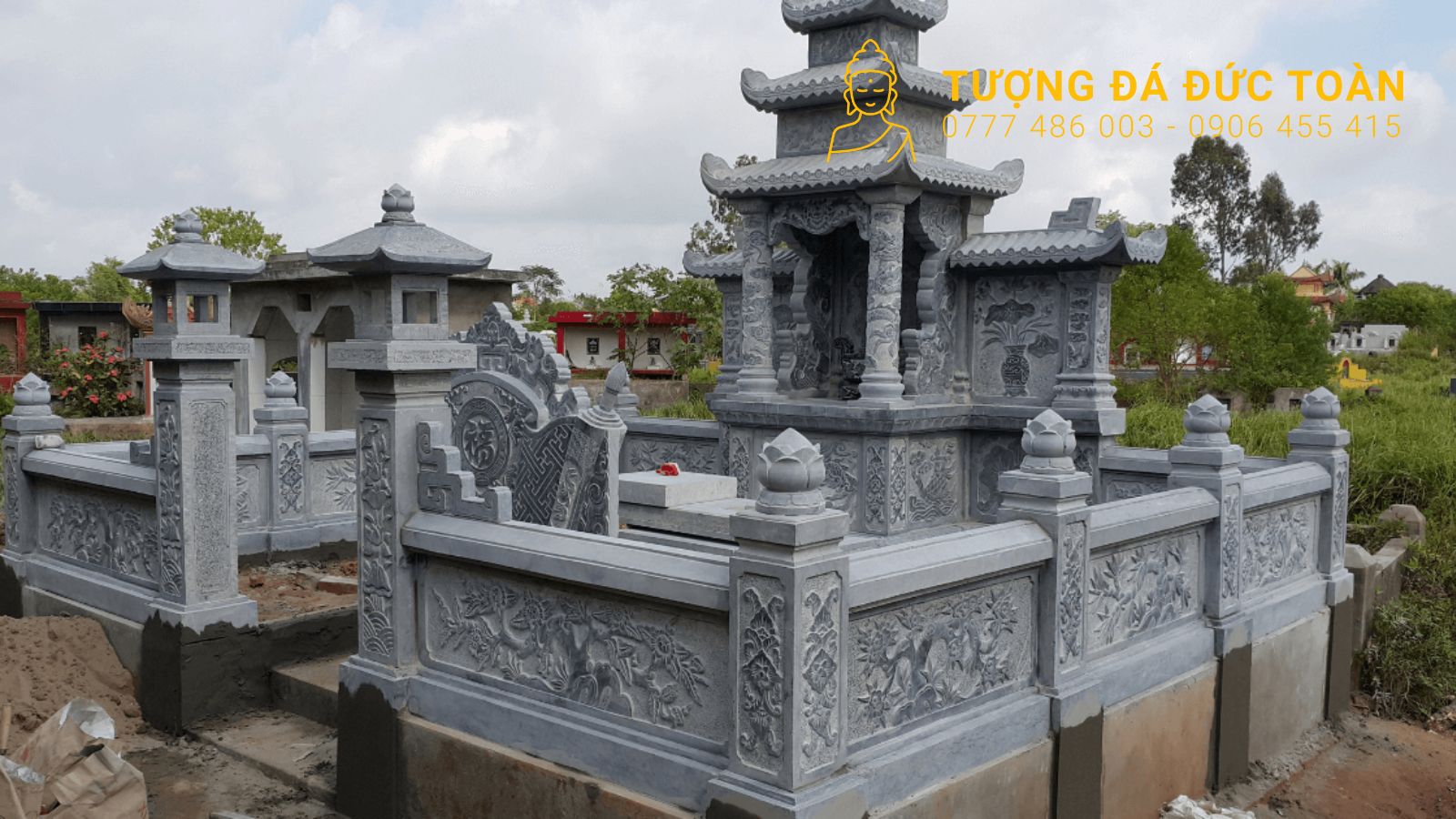 lăng mộ đá 