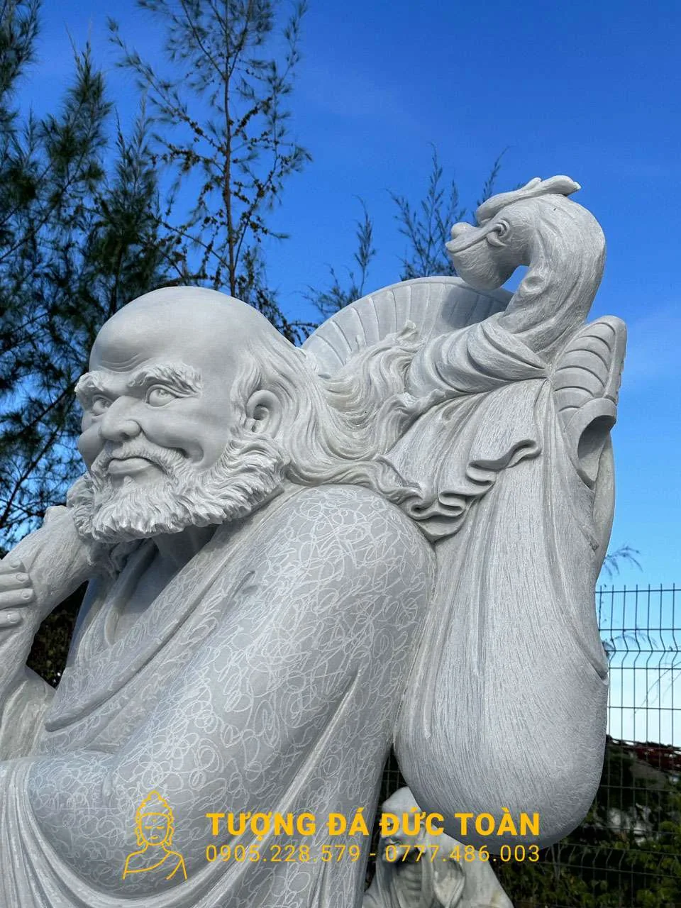 TƯỢNG ĐẠT MA SƯ TỔ ĐÁ CẨM THẠCH TRẮNG