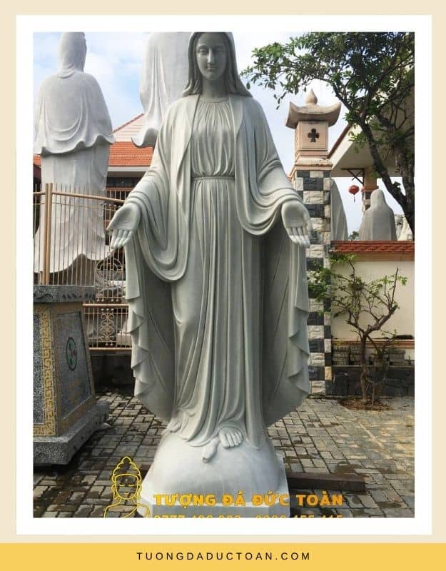 Tượng Đức Mẹ Maria ban ơn bằng đá đẹp