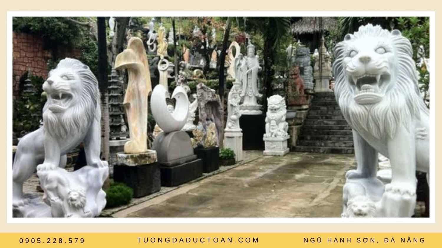 Làng đá mỹ nghệ Non Nước Đà Nẵng với nhiều bức tượng đẹp như tượng đôi sư tử đá