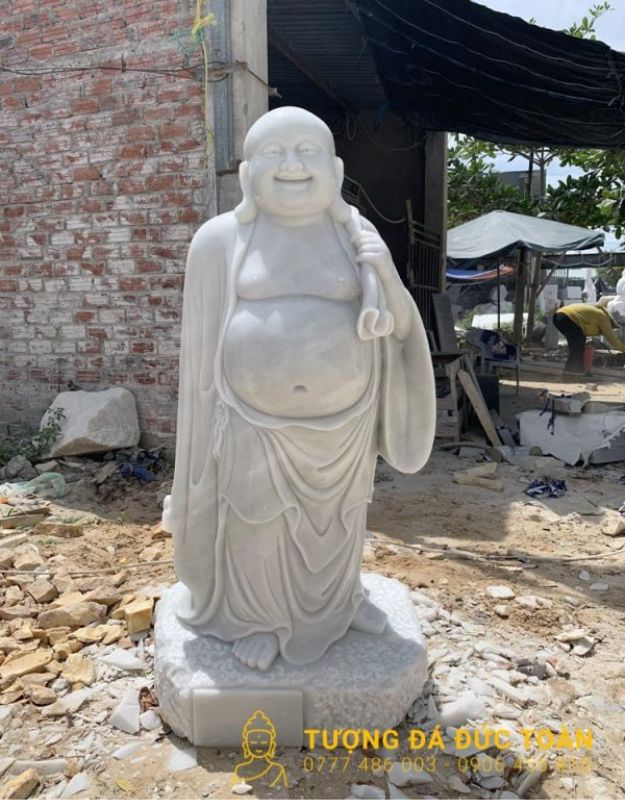 Mẫu Tượng Thập Bát La Hán Bằng Đá Đẹp Trong Phật Giáo Tại Đà Nẵng