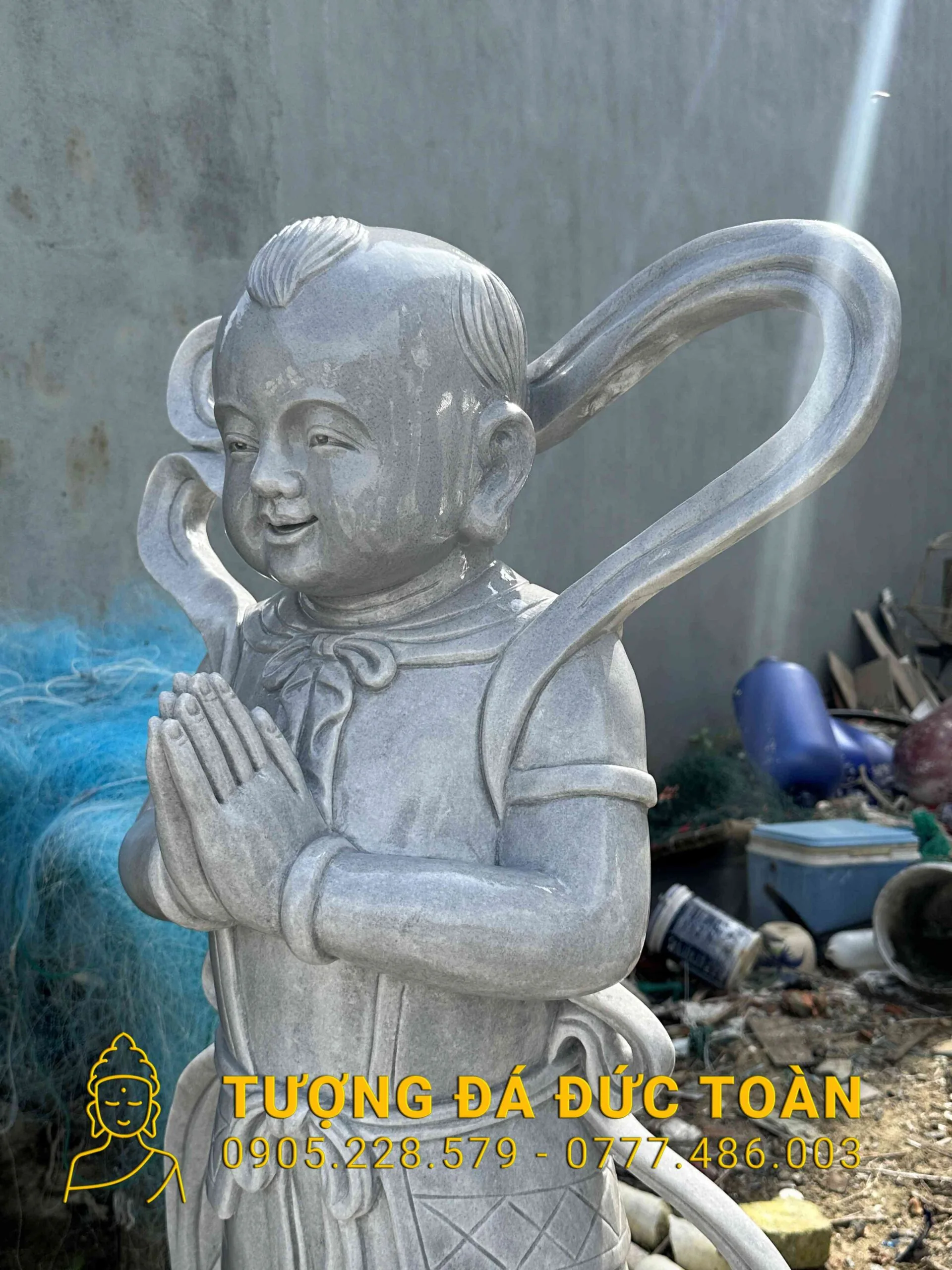 Tượng Thiện Tài Đồng Tử Đá Cẩm Thạch Xám