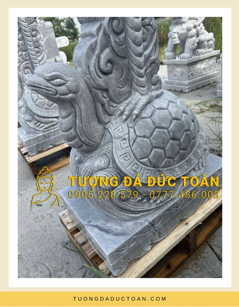 Tượng rùa cõng hạc trên lưng