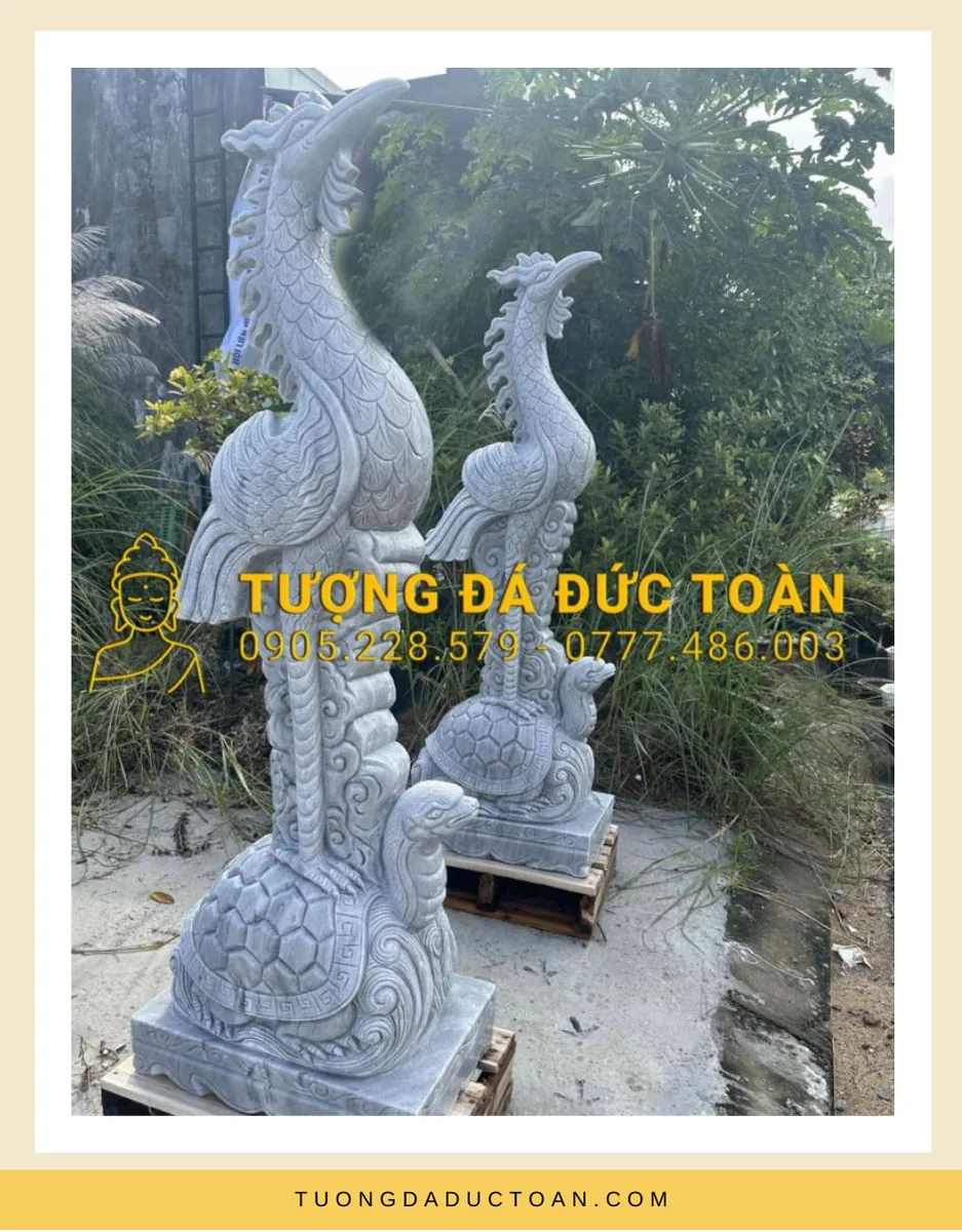 Cặp tượng rùa cõng hạc trên lưng