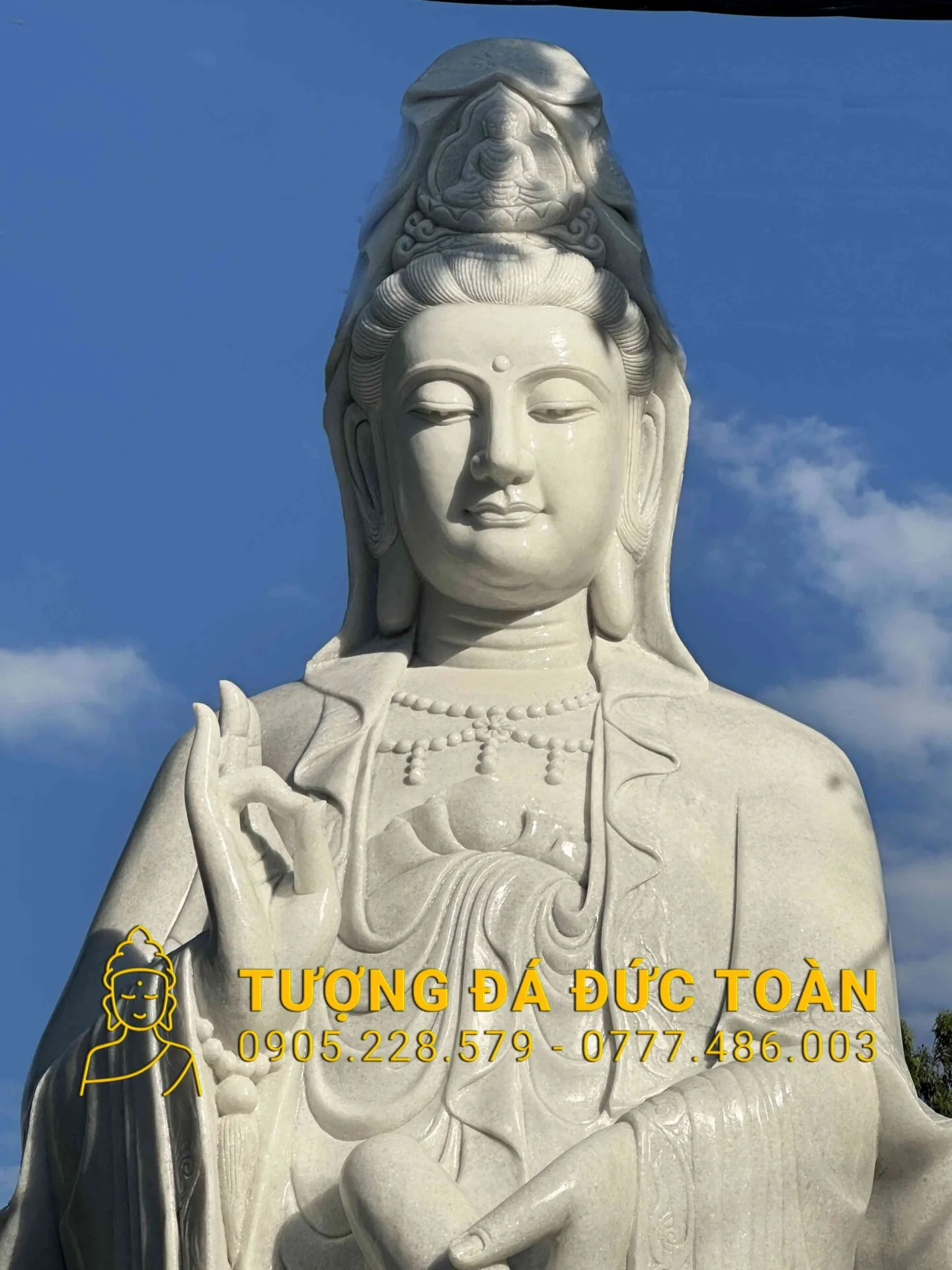 Tượng Phật Quan Âm đá trắng nguyên khối QA_36