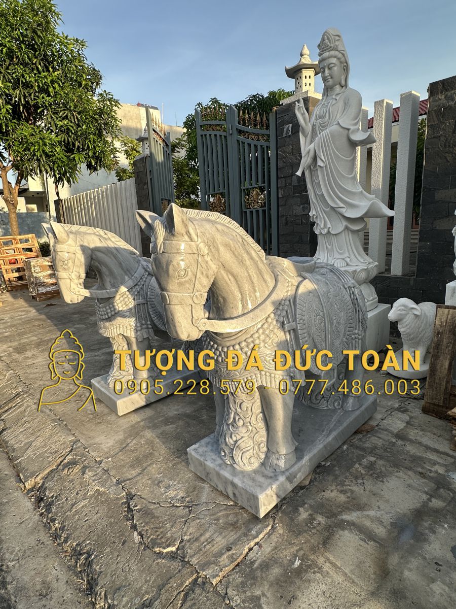 TƯỢNG NGỰA ĐÁ NGUYÊN KHỐI MÀU XÁM ND_20 19 28 (3)