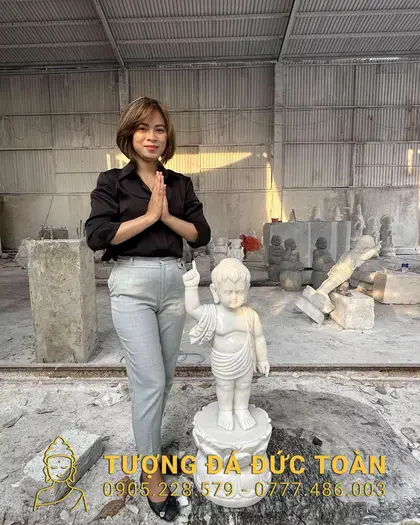 Tượng Phật Đản Sanh