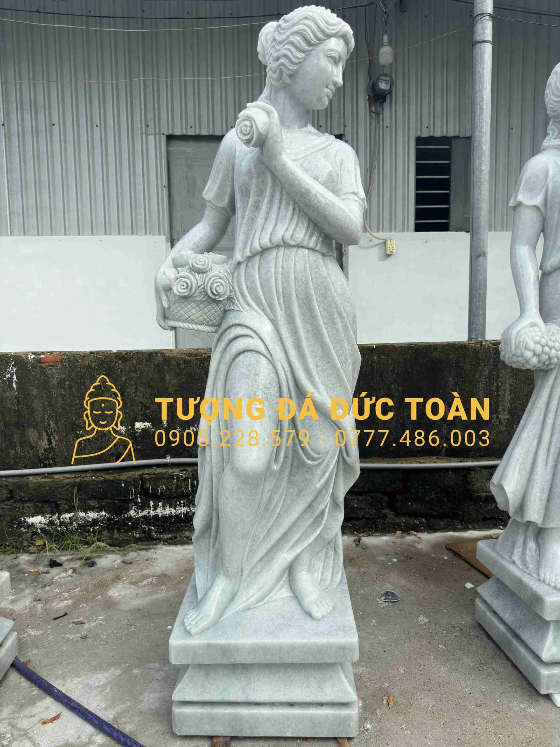 TƯỢNG CÔ GÁI CAO 2M ĐÁ CẨM THẠCH TRẮNG NGUYÊN KHỐI