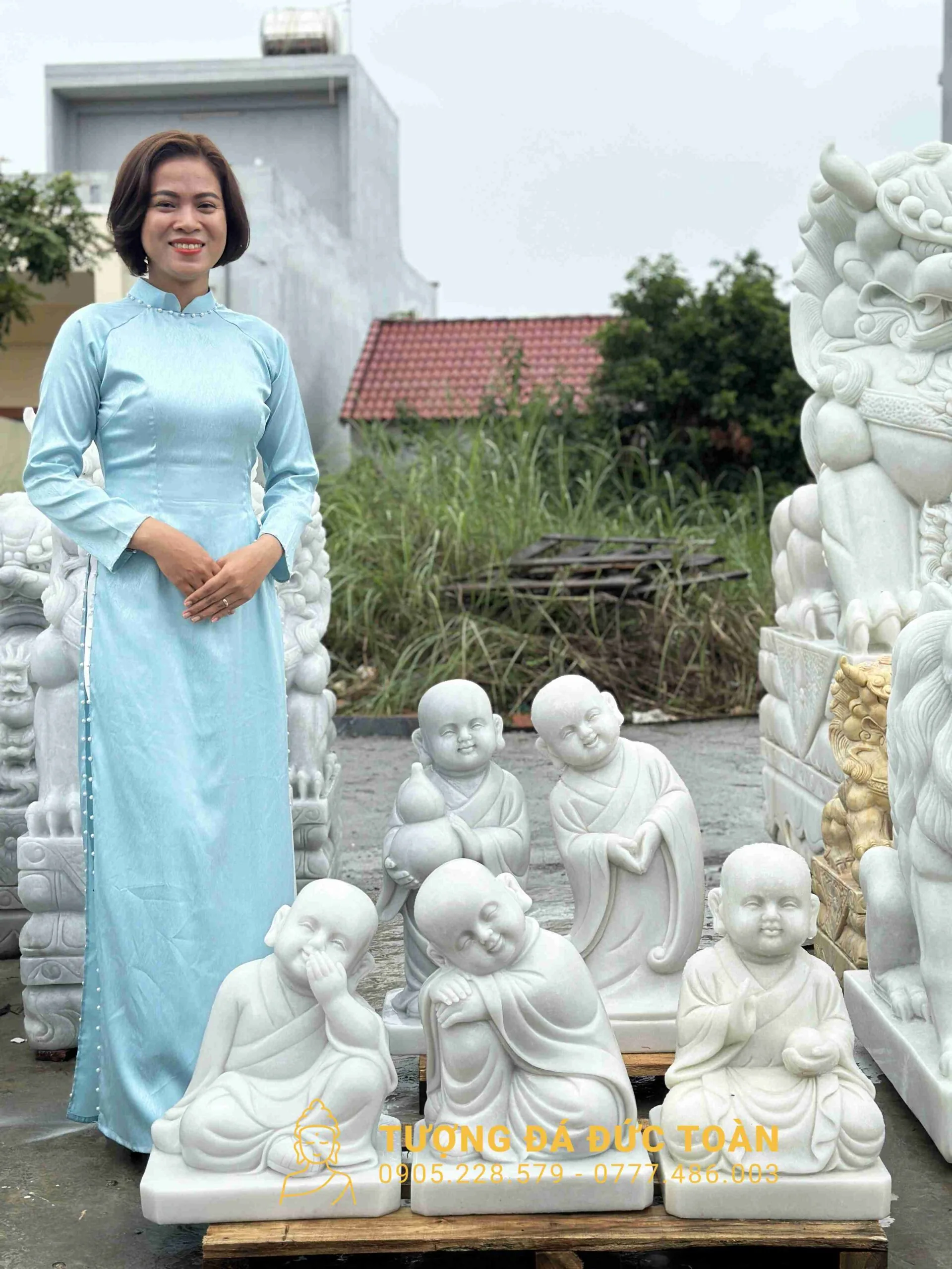 Tượng Chú Tiểu Bằng Đá Đẹp – Nét Ngây Thơ, An Lạc Cho Không Gian Sống