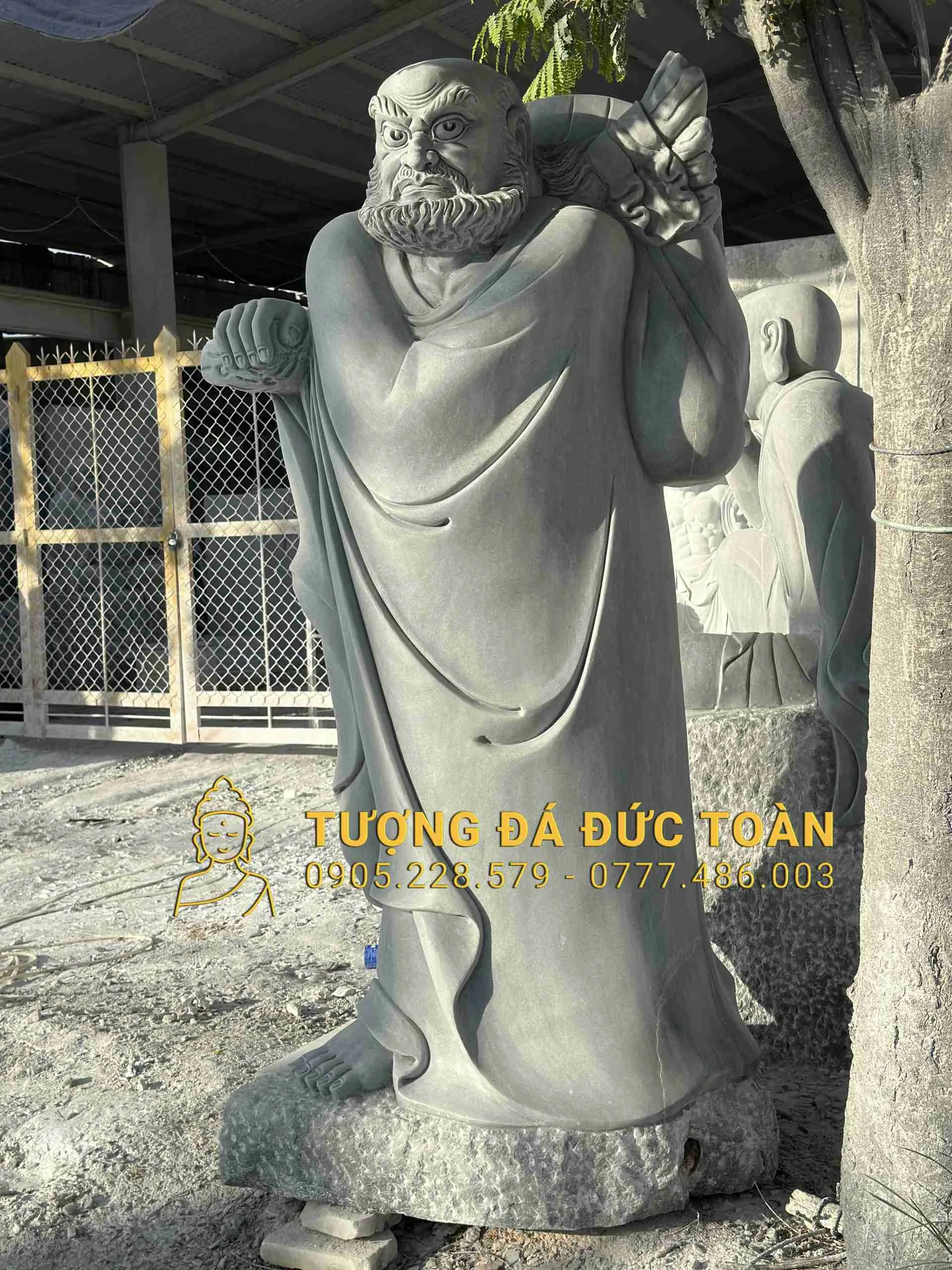Góc nhìn phụ