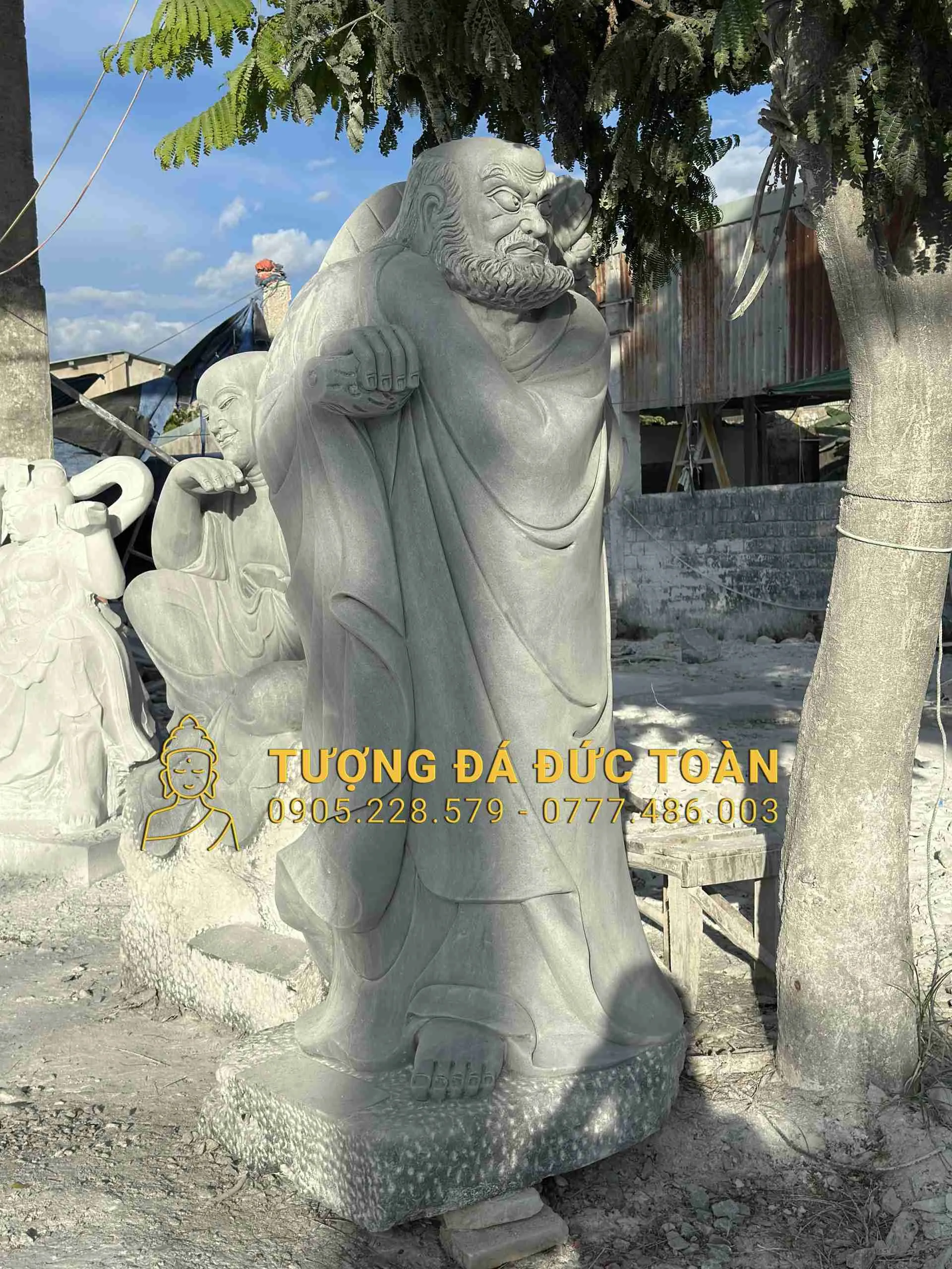 Góc nhìn phụ