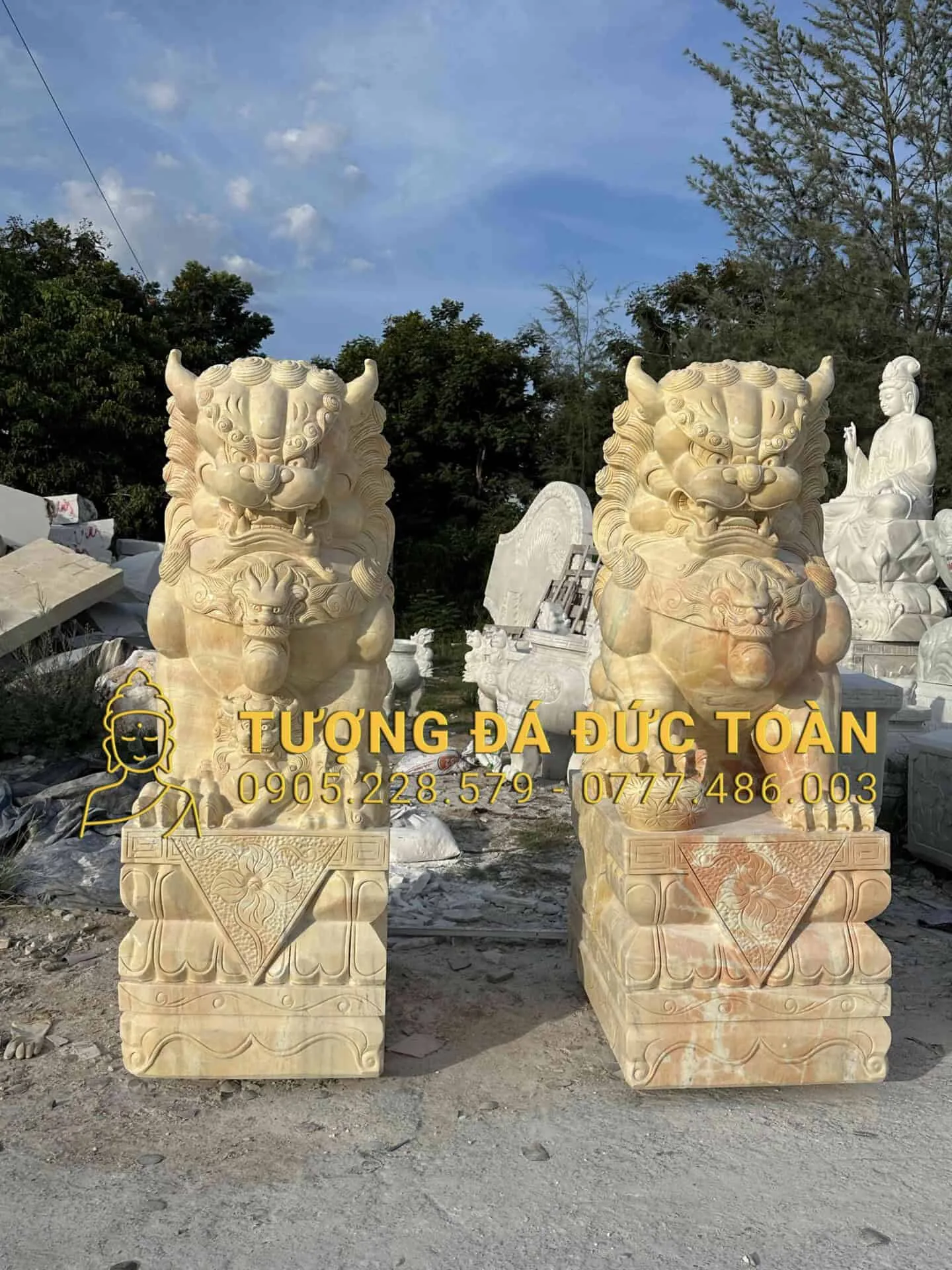 Tượng Kỳ Lân Đá Vàng Cao 1,5m KL_39 – Linh Vật Trấn Trạch, Chiêu Tài & Hóa Sát Đỉnh Cao