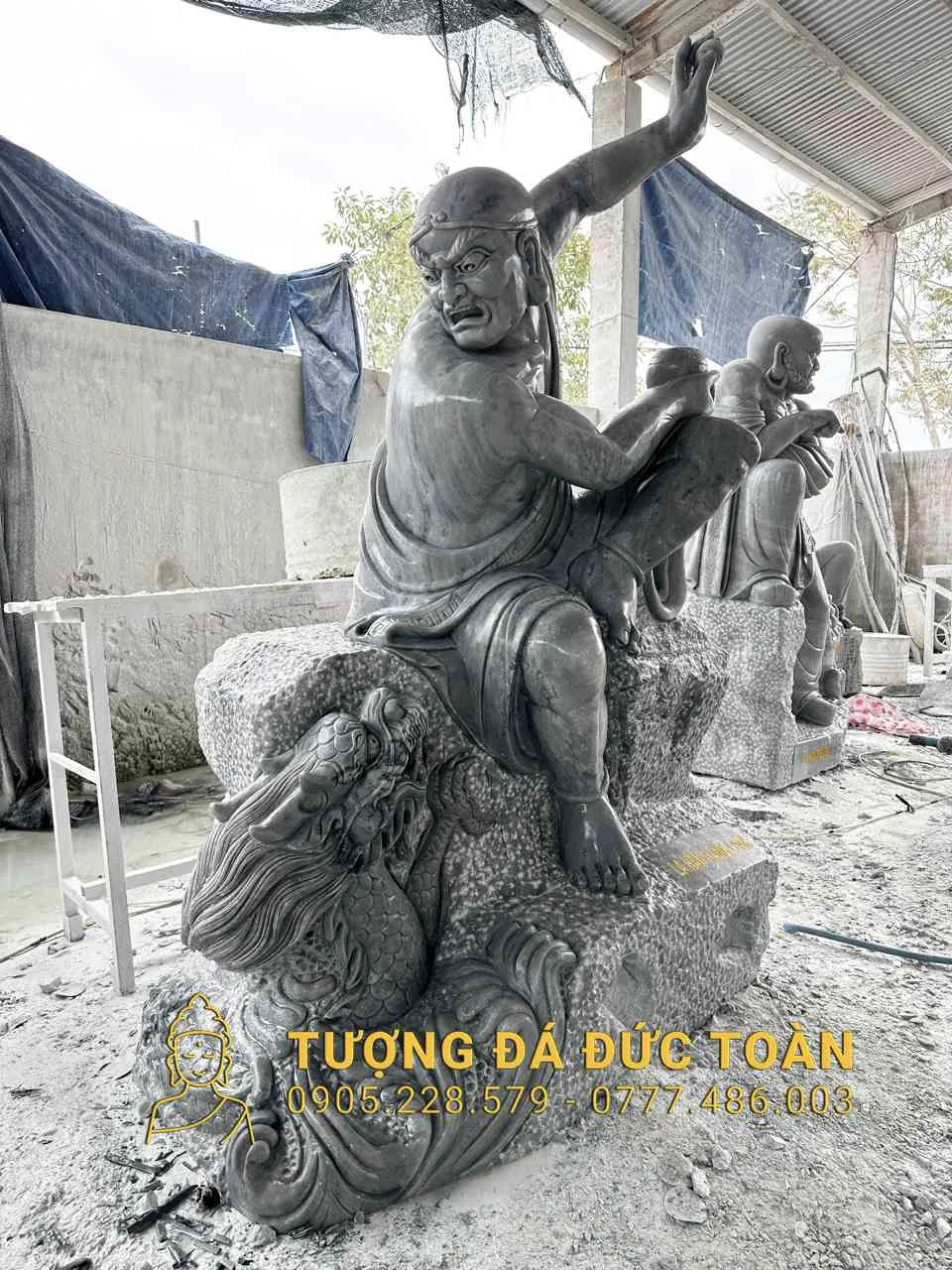 Góc nhìn phụ