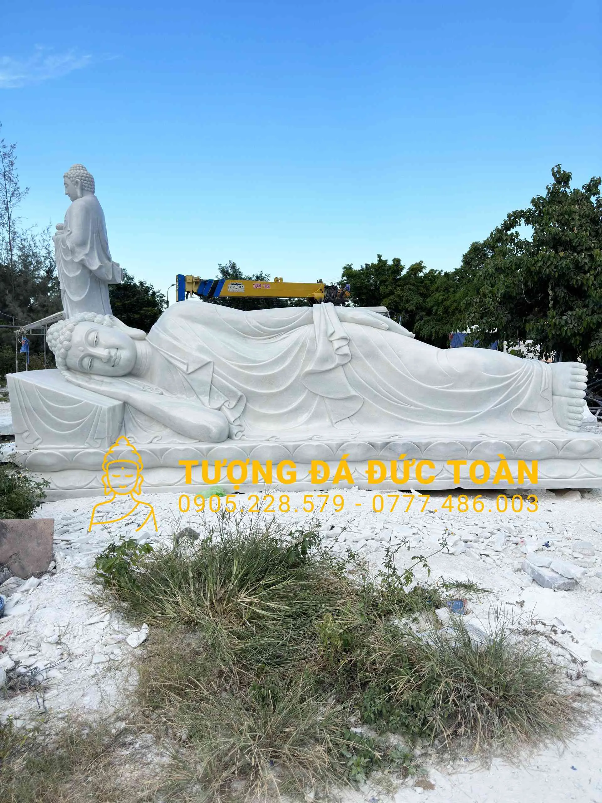 TƯỢNG PHẬT NHẬP NIẾT BÀN ĐÁ CẨM THẠCH TRẮNG TỰ NHIÊN