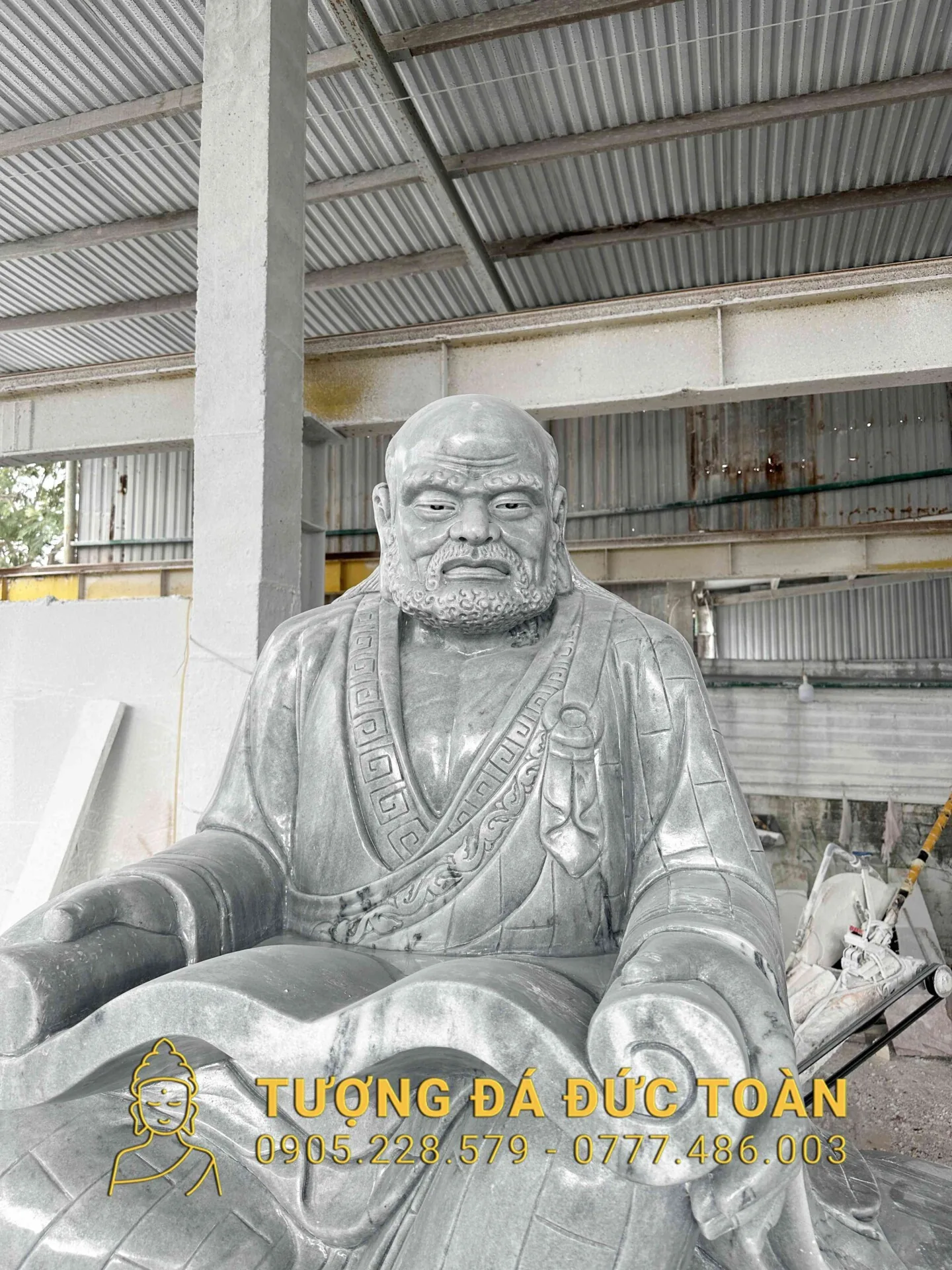 Góc nhìn phụ