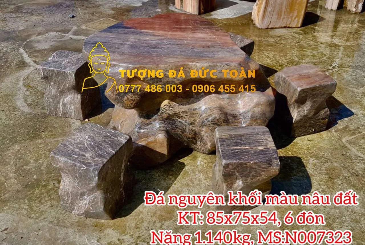 Bàn Ghế Đá Cẩm Thạch Vân Gỗ Đẹp – Tuyệt Phẩm “Mộc Thạch” Đẳng Cấp Thượng Lưu