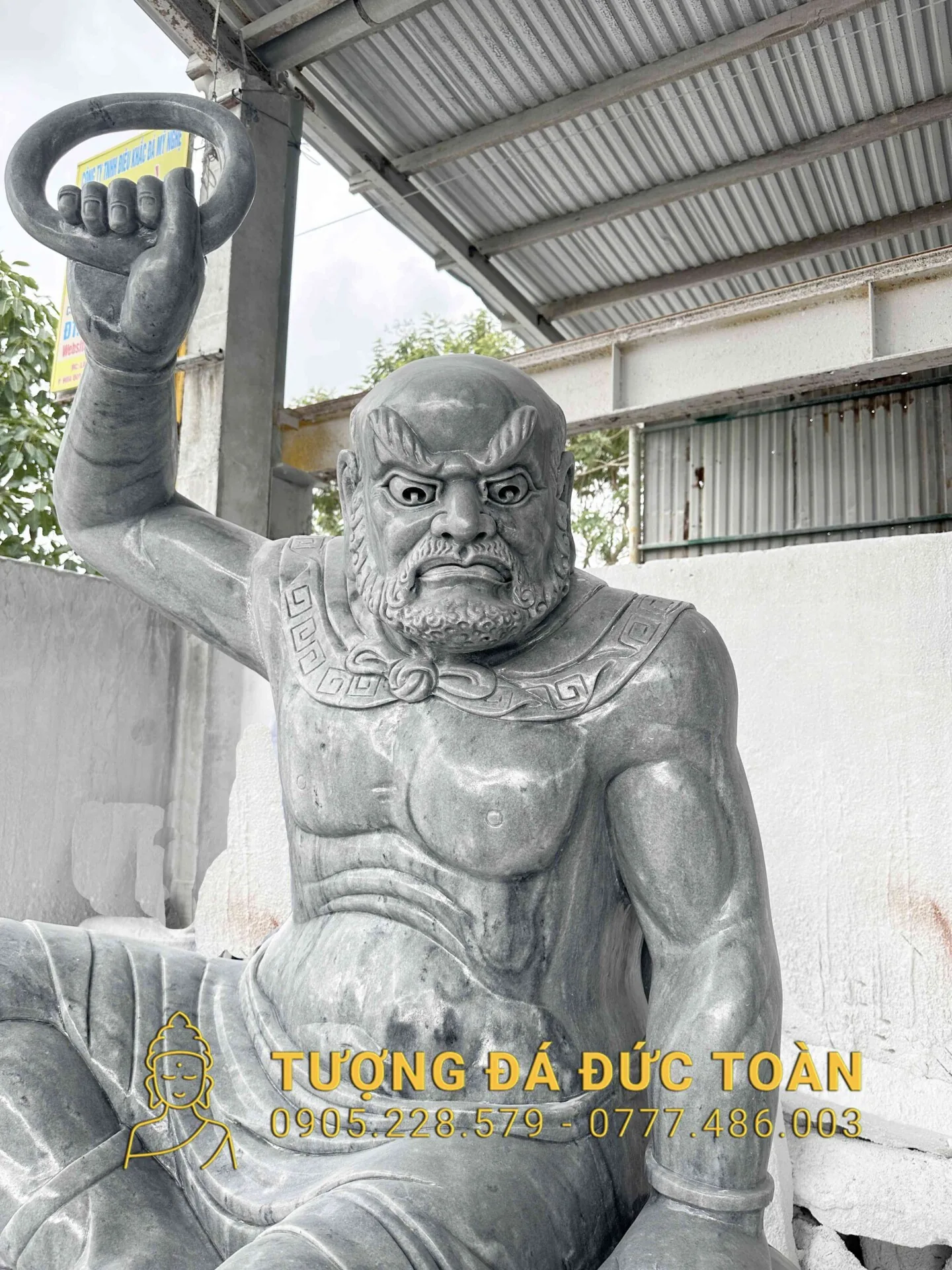 Góc nhìn phụ