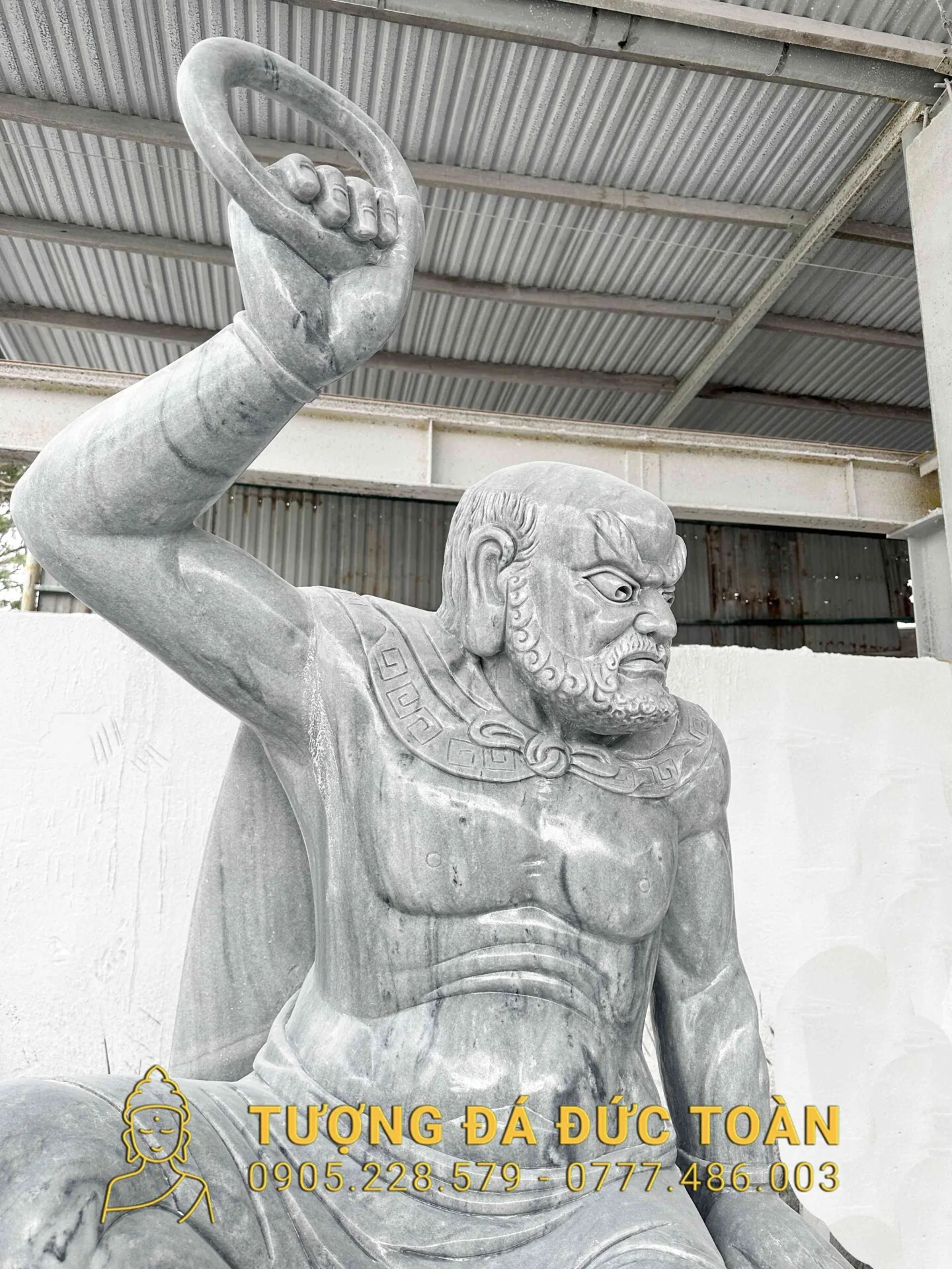 Góc nhìn phụ