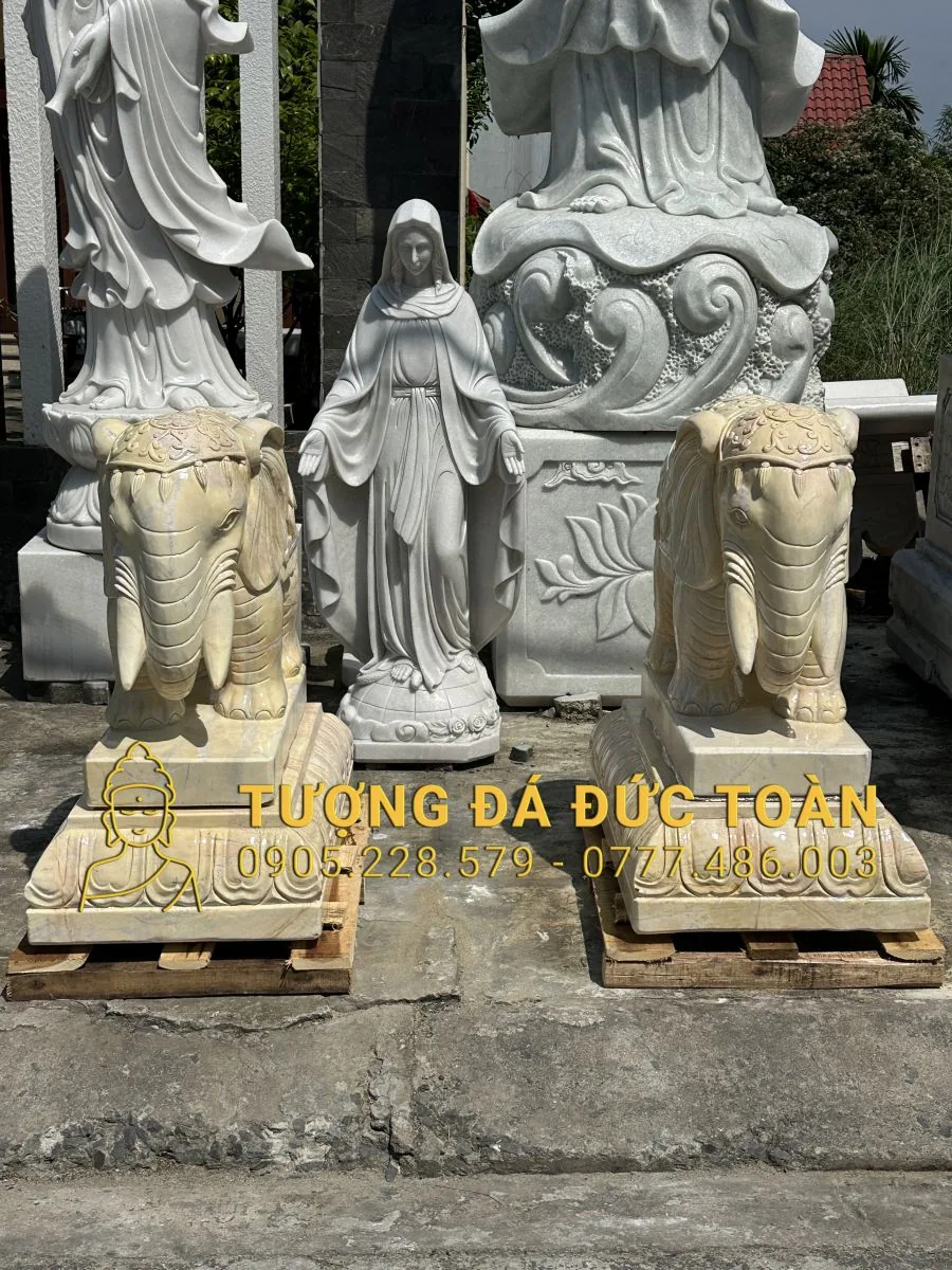 TƯỢNG VOI ĐÁ CẨM THẠCH VÀNG NGUYÊN KHỐI VOI_06