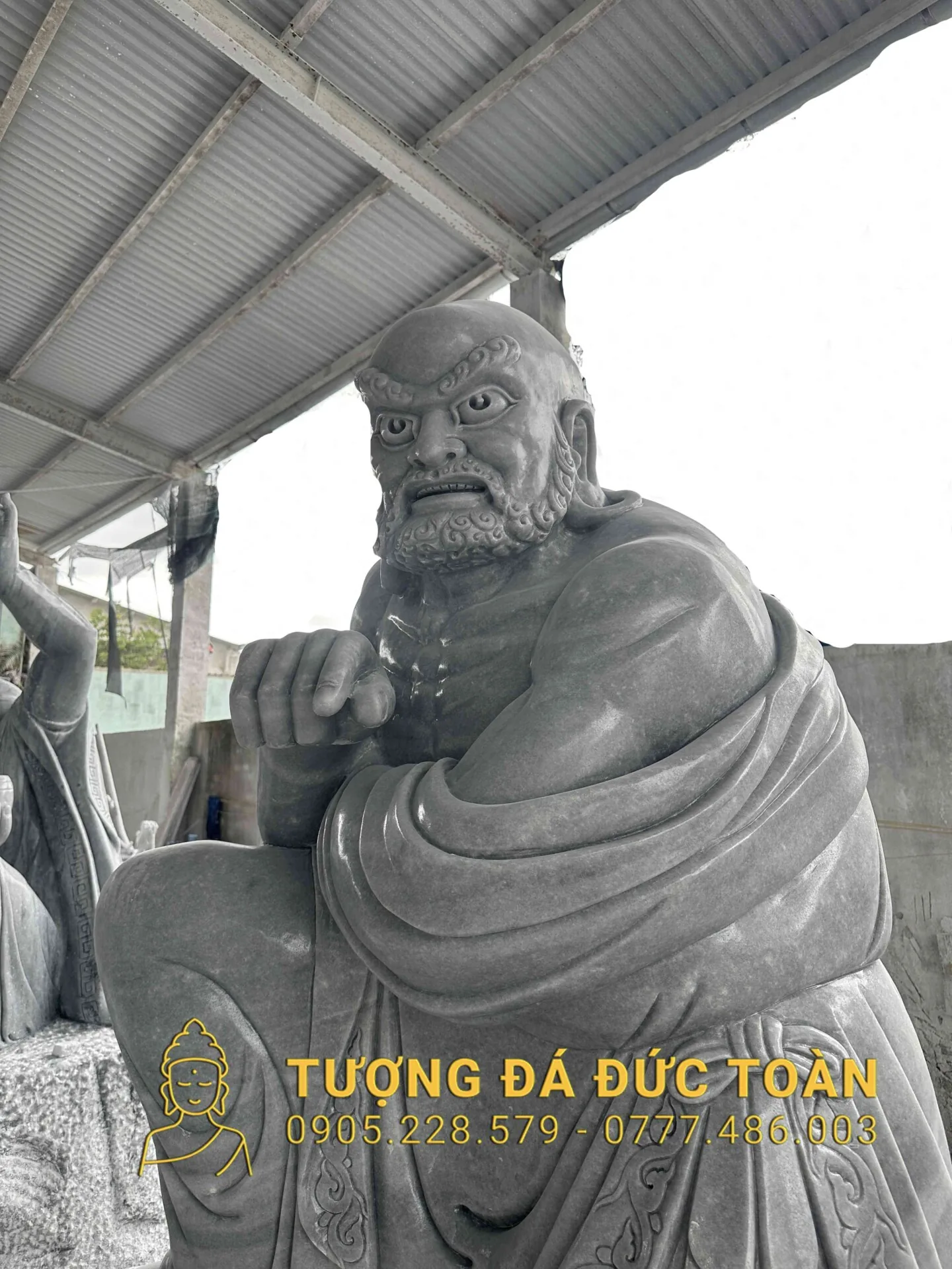 Góc nhìn phụ