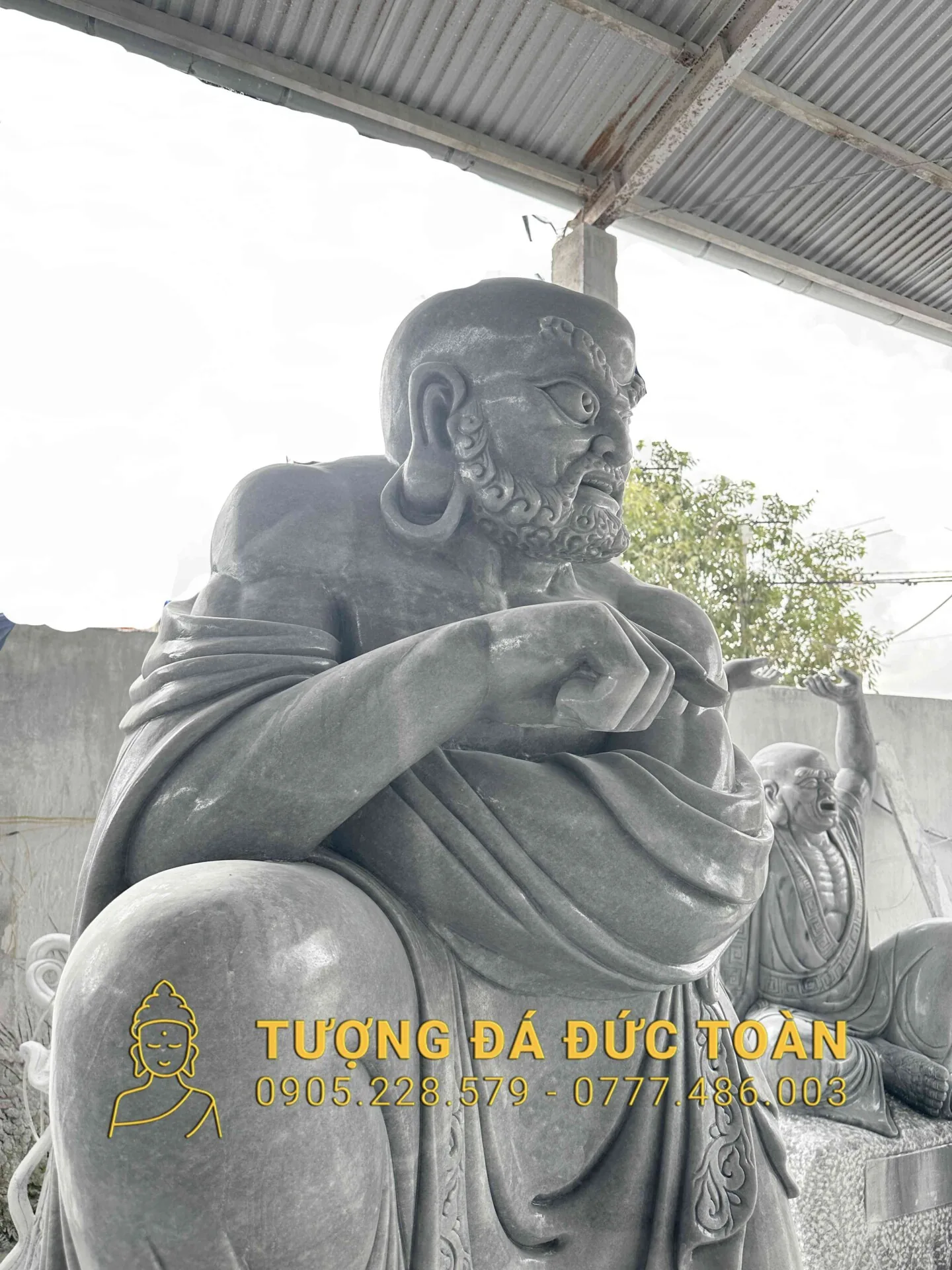 Góc nhìn phụ