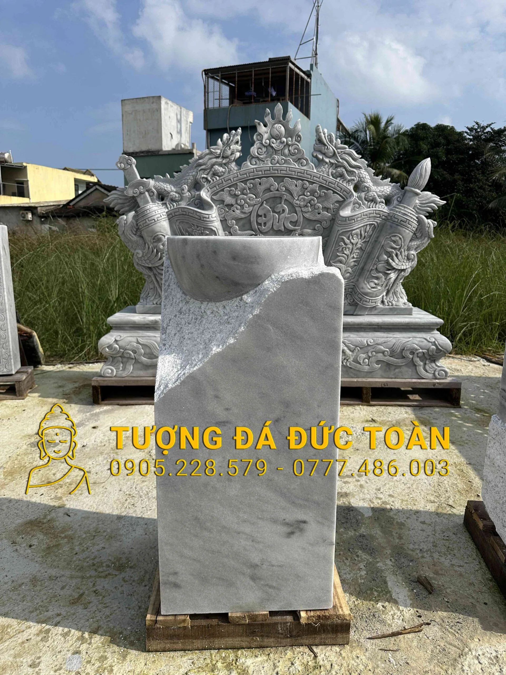 Lavabo Bằng Đá Cẩm Thạch Xám Nguyên Khối – Tinh Tế, Đẳng Cấp & Vĩnh Cửu