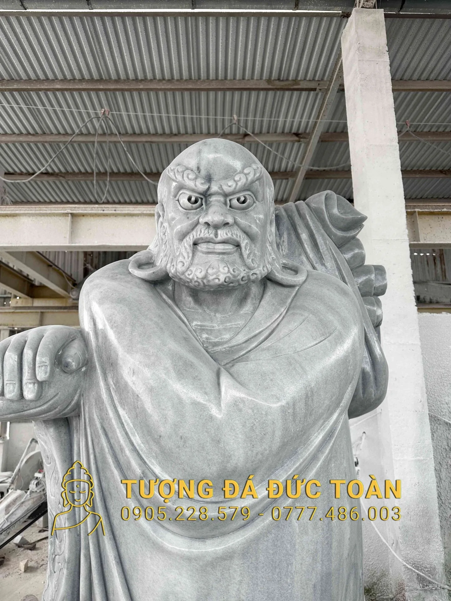 Góc nhìn phụ