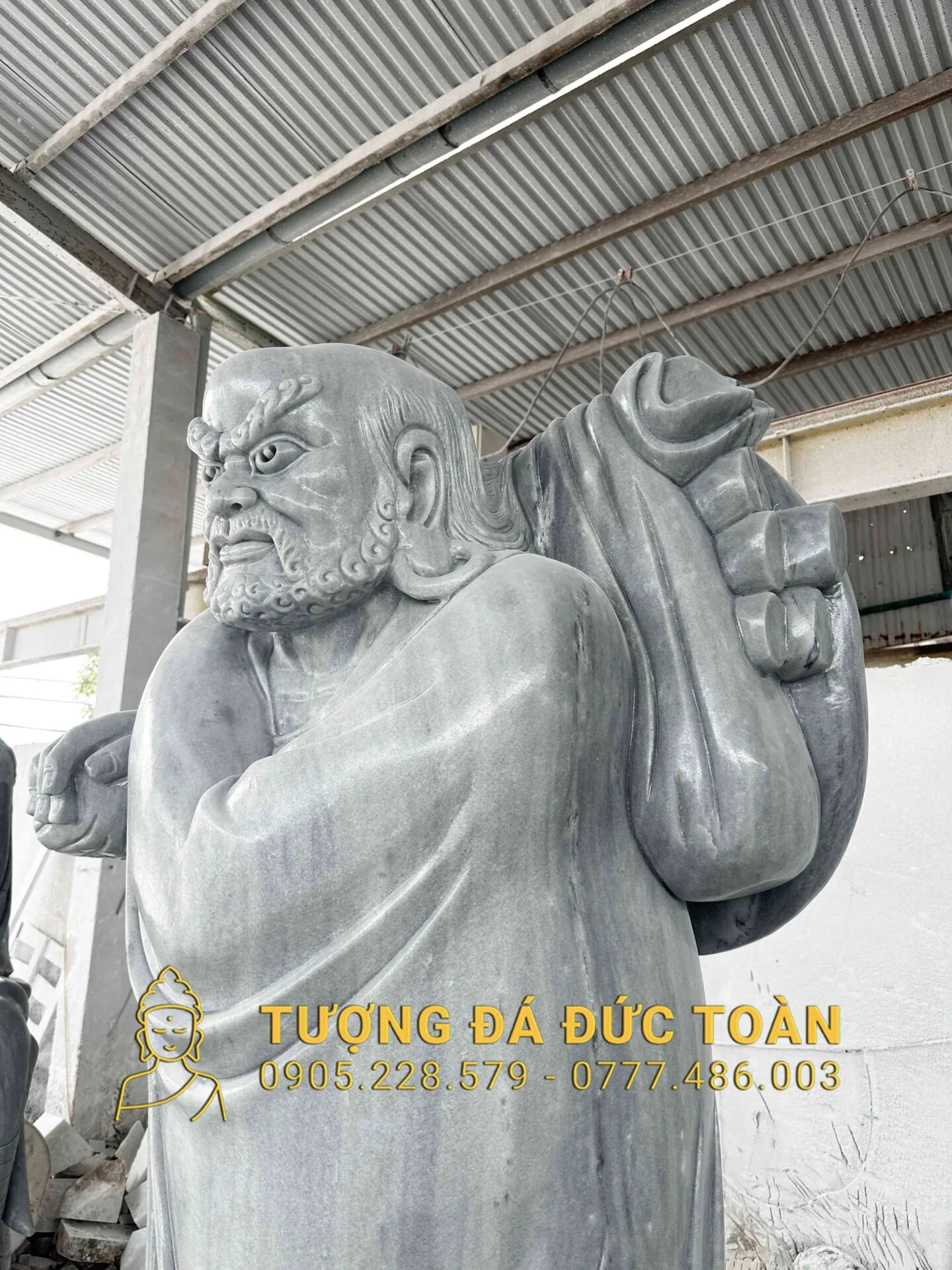 Góc nhìn phụ