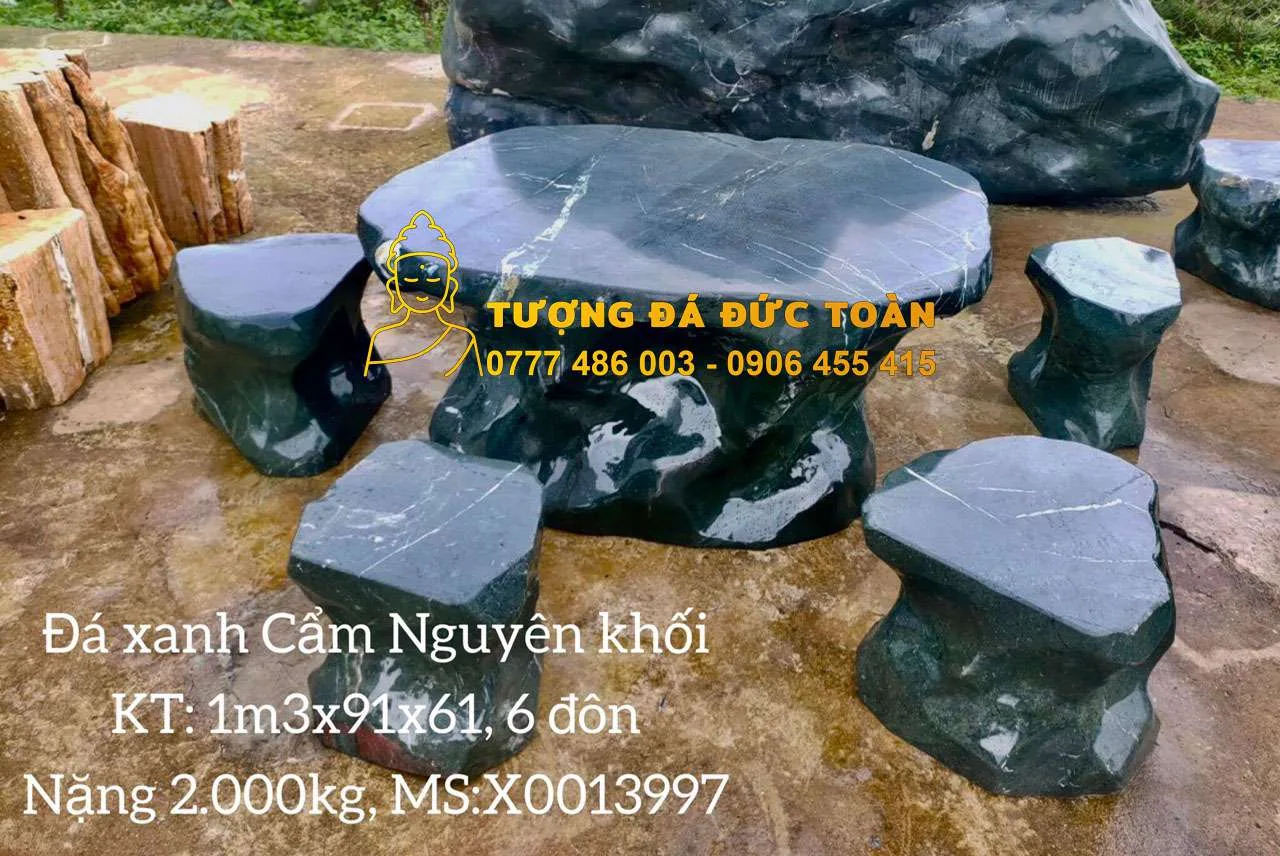 Bàn Ghế Đá Cẩm Thạch Nguyên Khối Tự Nhiên – Đẳng Cấp Phong Thủy & Sang Trọng