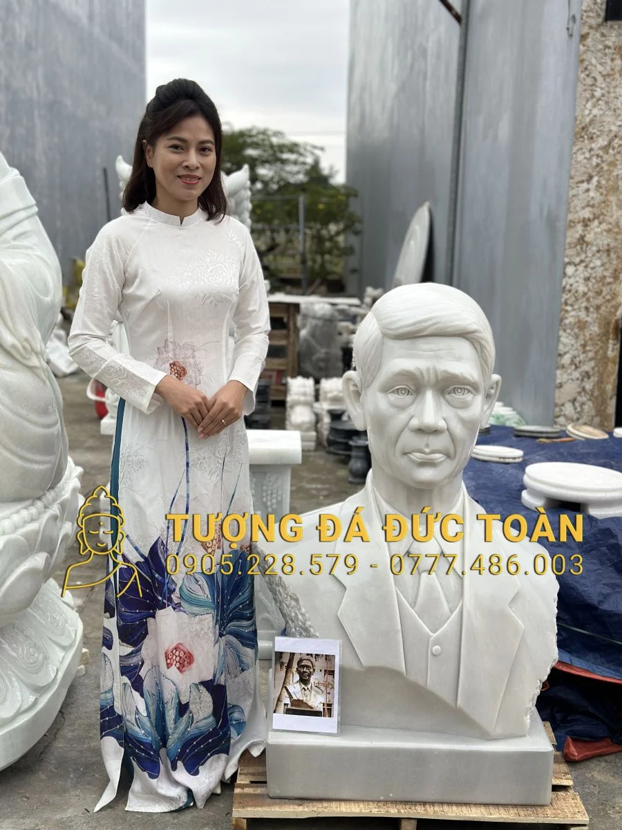 Tượng Chân Dung Bằng Đá Giáo Sư – Nhà Văn Đặng Thai Mai Cao 1,2m
