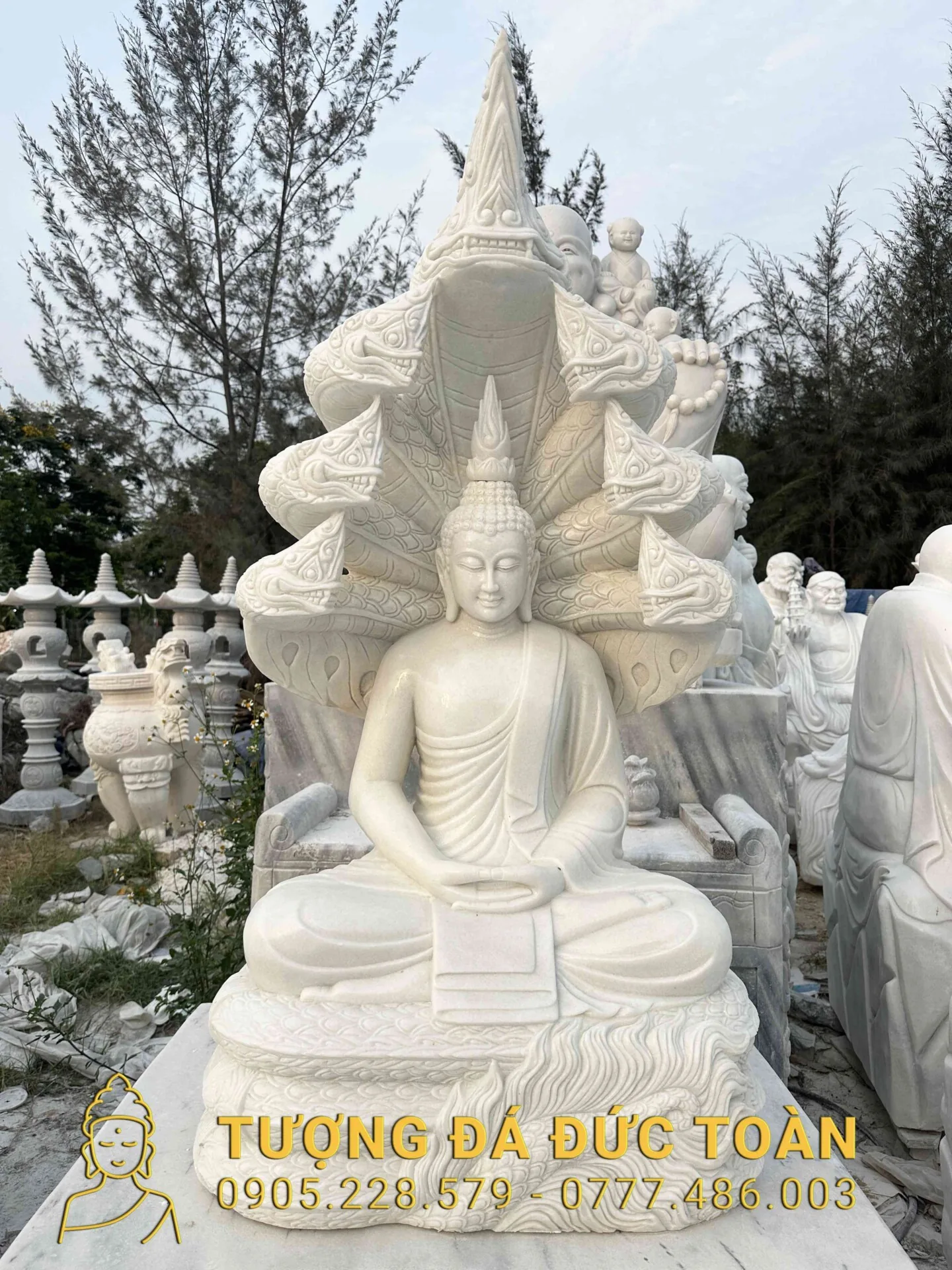 TƯỢNG PHẬT THÍCH CA VÀ RẮN THẦN NAGA ĐÁ TRẮNG TCMN_15